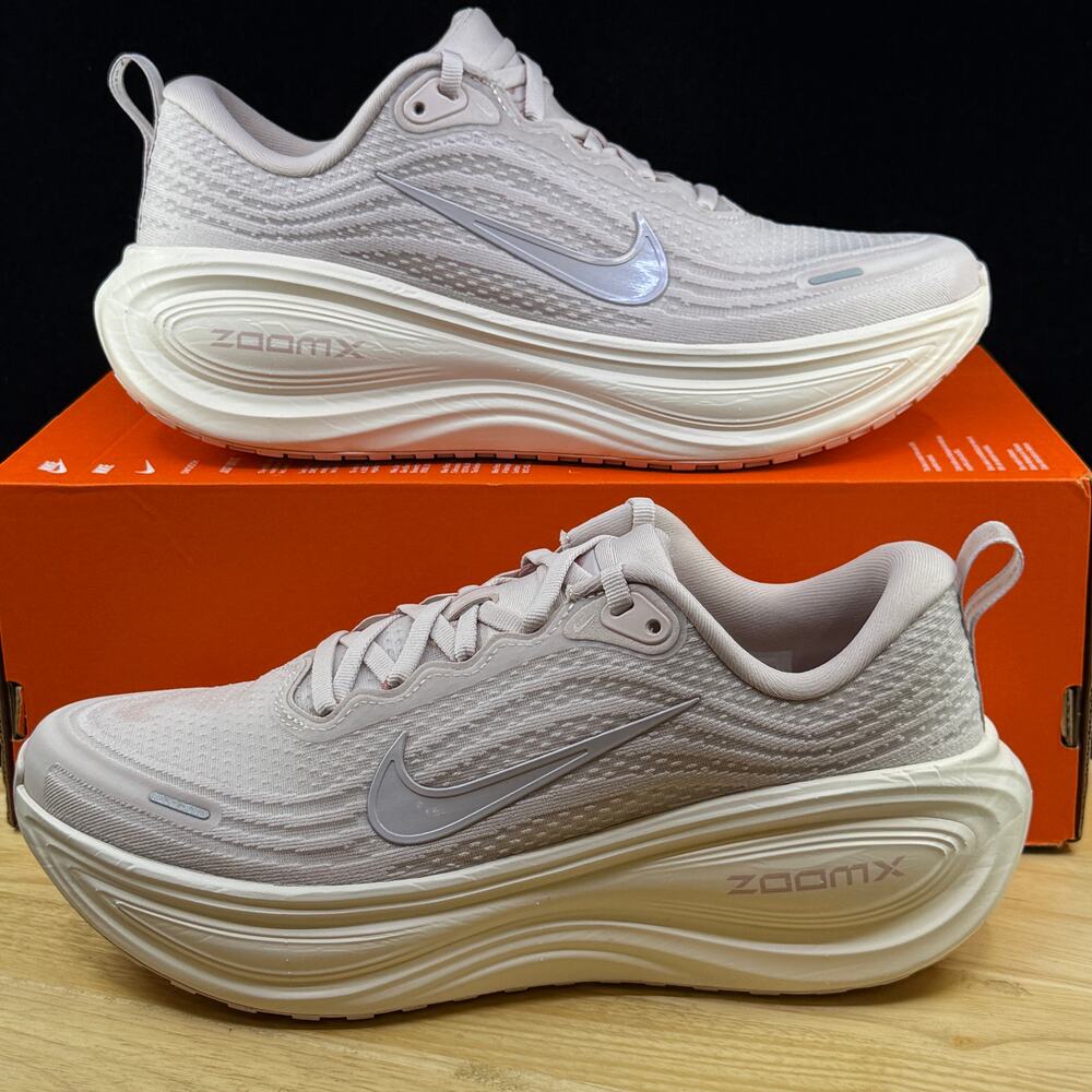 NEW Nike Vomero Plus Women Size 9.5 Silt Red Platinum Pink Chalk NBY HV8154-605
